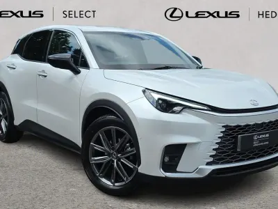 Used Lexus LBX 136 HP (100 kW) 2026 Sonic white SUV