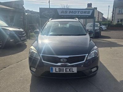 Used Kia Ceed 126 HP (92 kW) 2011 Grey Hatchback