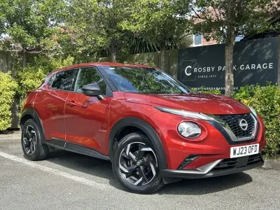Used Nissan Juke N-Connecta 114 HP (83 kW) 2023 Red SUV