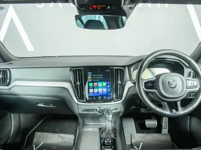 Used Volvo S60 R-Design 250 HP (183 kW) 2020 Blue Sedan