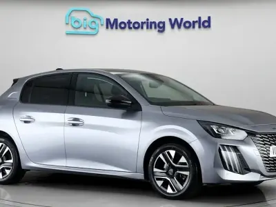 Used Peugeot 208 Allure 101 HP (74 kW) 2025 Hatchback