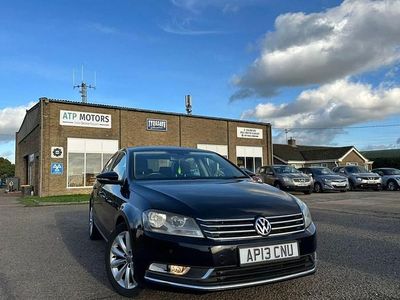 Black Used 2013 VW Passat Highline Sedan | £5,495 (Fair price)