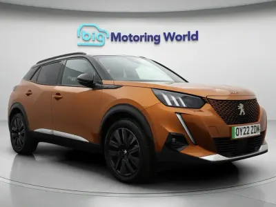Used Peugeot e-2008 Premium 98 kW (134 HP) 2022 SUV