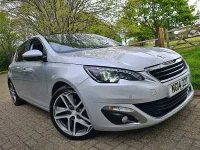 Second-hand Peugeot 308 2014 Argintiu Hatchback