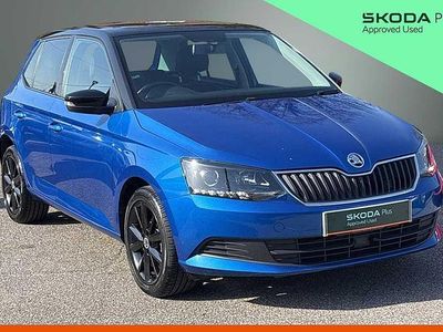 Used Skoda Fabia 66 HP (48 kW) 2016 Race blue metallic Hatchback