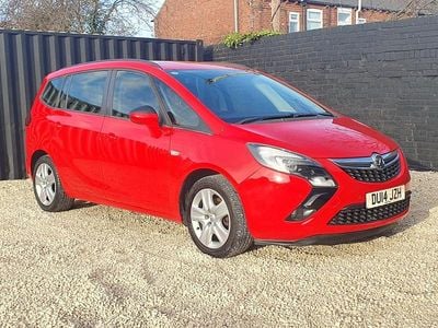 Red Used 2014 Vauxhall Zafira MPV | £2,650 (Super price)