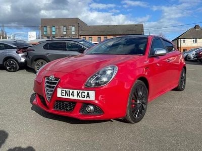 Used Alfa Romeo Giulietta 2014 Red Hatchback