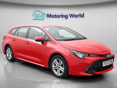 Used Toyota Corolla 122 HP (89 kW) 2022 Red Estate