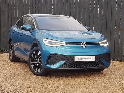 Twotone metallic costa azul with black roof New 2025 VW ID.5 Pro SUV | £29,498 (Good price)