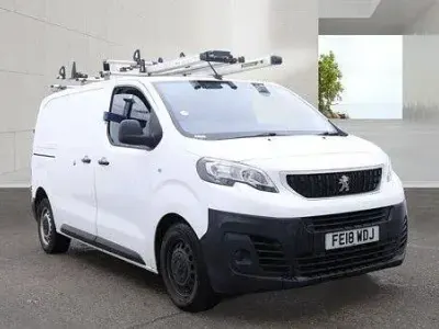 Used Peugeot Expert S 2018 White Van