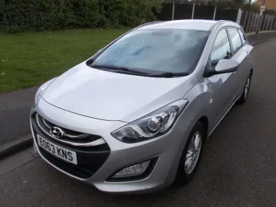 Begagnad Hyundai i30 Active 2013 Silver Kombi