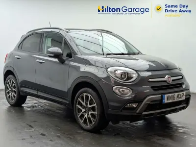 Usado Fiat 500X Cross Plus 140 HP (102 kW) 2016 Cinzento SUV