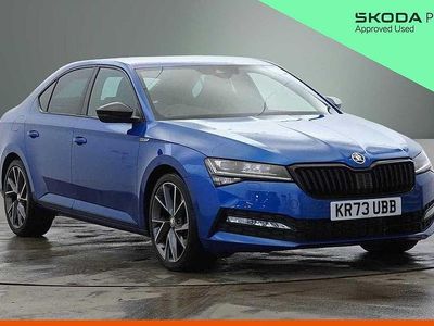 Used Skoda Superb SportlinePlus 140 HP (102 kW) 2023 Race blue metallic Hatchback