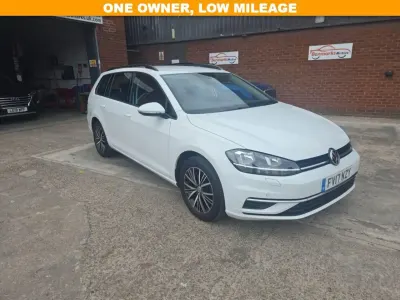 Used VW Golf VII SE 125 HP (91 kW) 2017 White Estate