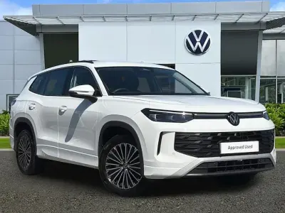 Used VW Tayron Life 150 HP (110 kW) 2025 Pure white SUV