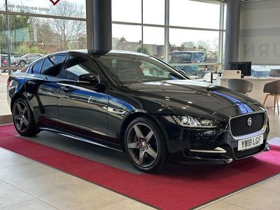 Begagnad Jaguar XE Ingenium 200 HK (147 kW) 2018 Svart Sedan