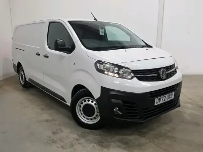 Used Vauxhall Vivaro 100 HP (73 kW) 2022 White MPV