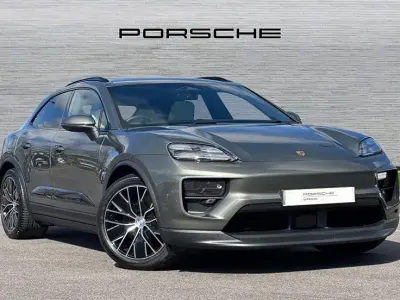 Used Porsche Macan 264 kW (360 HP) 2026 Aventurine green SUV