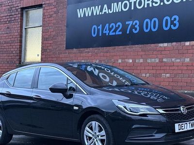 Black Used 2017 Vauxhall Astra Hatchback | £5,400 (Fair price)
