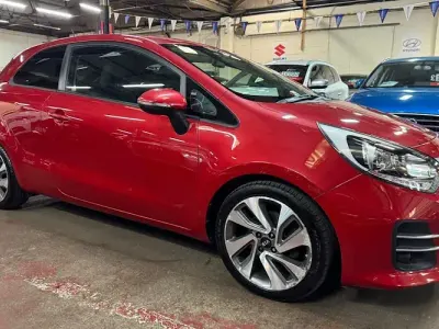Używany Kia Rio 109 KM (80 kW) 2016 Hatchback