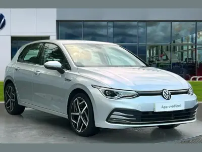 Used VW Golf VIII Style 128 HP (94 kW) 2021 Silver Hatchback
