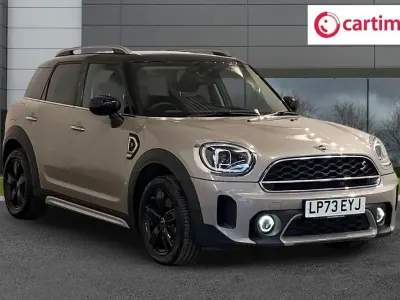 Używany Mini Cooper S Classic 178 KM (130 kW) 2023 Szary Hatchback