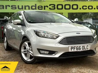 Used Ford Focus Titanium 125 HP (91 kW) 2016 Silver Hatchback