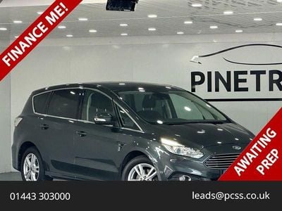 Used Ford S-MAX Titanium 180 HP (132 kW) 2018 Green MPV