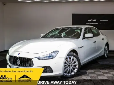 Used Maserati Ghibli 275 HP (202 kW) 2014 White Sedan