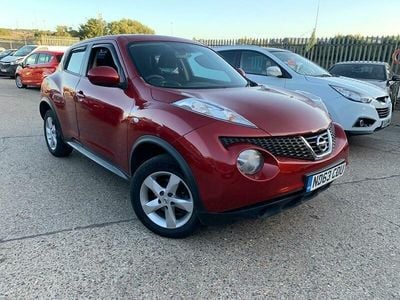 Used Nissan Juke Visia 94 HP (69 kW) 2013 Red SUV