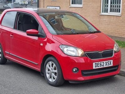 Used Skoda Citigo Elegance 75 HP (55 kW) 2012 Red Hatchback