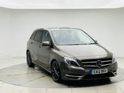 Usado Mercedes B180