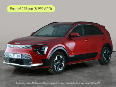 Usado Kia e-Niro 147 kW (201 HP) 2023 Vermelho SUV