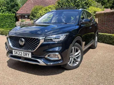 Used MG HS Exclusive 162 HP (119 kW) 2022 Black SUV