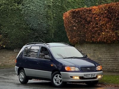 Used Toyota Picnic 1998 Blue MPV