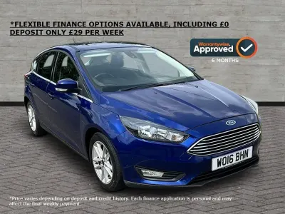 Used Ford Focus Zetec 125 HP (91 kW) 2016 Blue Hatchback