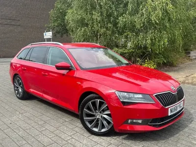 Used Skoda Superb LAURIN & KLEMENT 150 HP (110 kW) 2018 Red Estate
