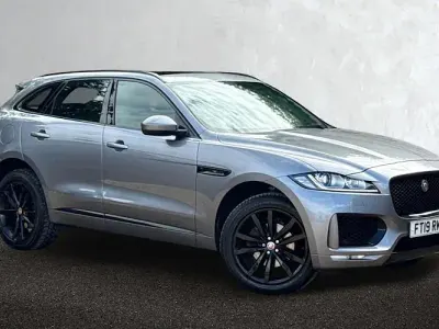 Käytetty Jaguar F-Pace Chequered Flag 250 HP (183 kW) 2020 Katumaasturi