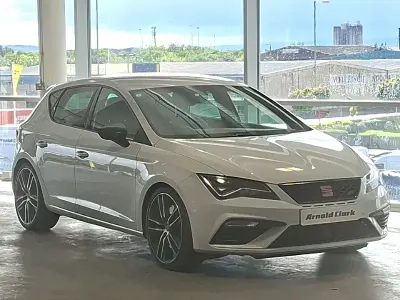 Used Seat Leon CUPRA 290 HP (213 kW) 2019 White Hatchback