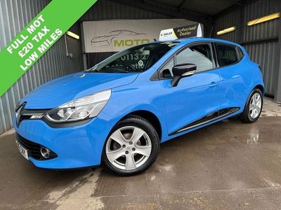 Used Renault Clio IV Dynamique 90 HP (66 kW) 2016 Blue Hatchback