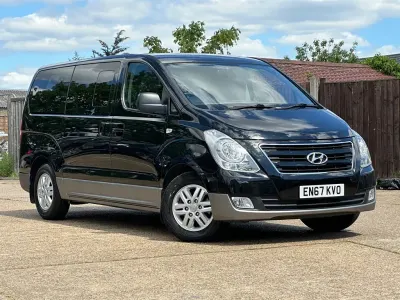 Usado Hyundai I800 SE 2018 Negro Monovolumen