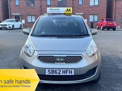 Used Kia Venga 123 HP (90 kW) 2013 Silver Hatchback