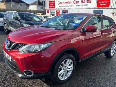 Used Nissan Qashqai Acenta 115 HP (84 kW) 2017 Red SUV