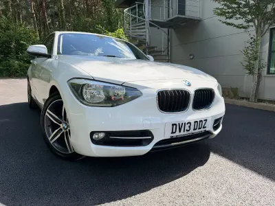 Used BMW 114 Sport Line 102 HP (75 kW) 2013 White Hatchback