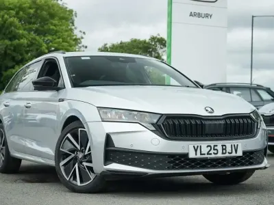 Used Skoda Octavia SportLine 147 HP (108 kW) 2025 Silver Estate