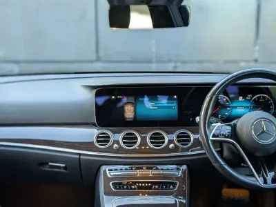 Used Mercedes E300