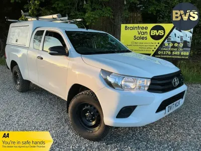 Usado Toyota HiLux Active 150 HP (110 kW) 2017 Branco Pickup