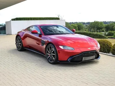 Used Aston Martin Vantage 502 HP (369 kW) 2019 Red Coupe