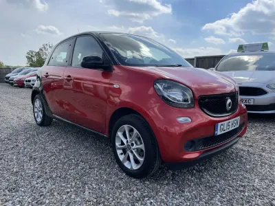 Used Smart ForFour Passion 71 HP (52 kW) 2015 Red Hatchback
