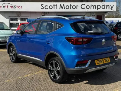 Used MG ZS 106 HP (77 kW) 2019 Blue SUV